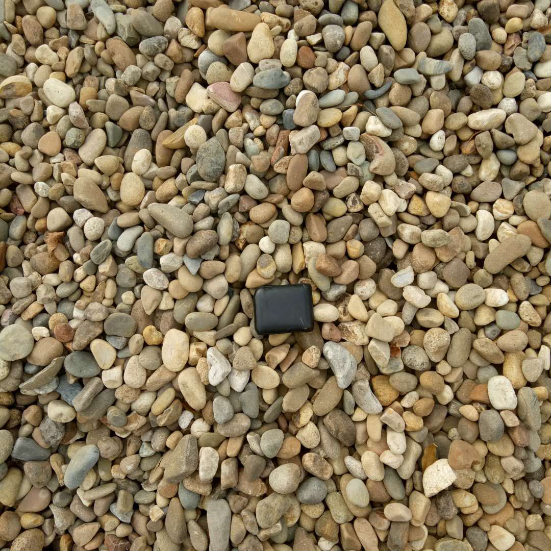 鹅卵石 天然河石 广东厂家直销各种规格鹅卵石 防震卵石 沙石 砾石图片
