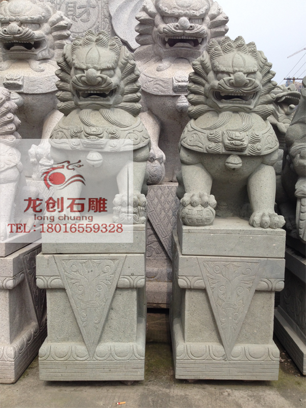 石狮子厂家 花岗岩北京狮定做 2米石狮子价格图片