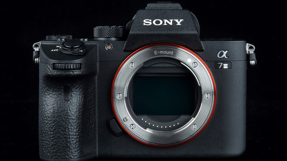 东索尼A7M3微单相机带镜头出租东索尼A7M3微单相机带镜头出租