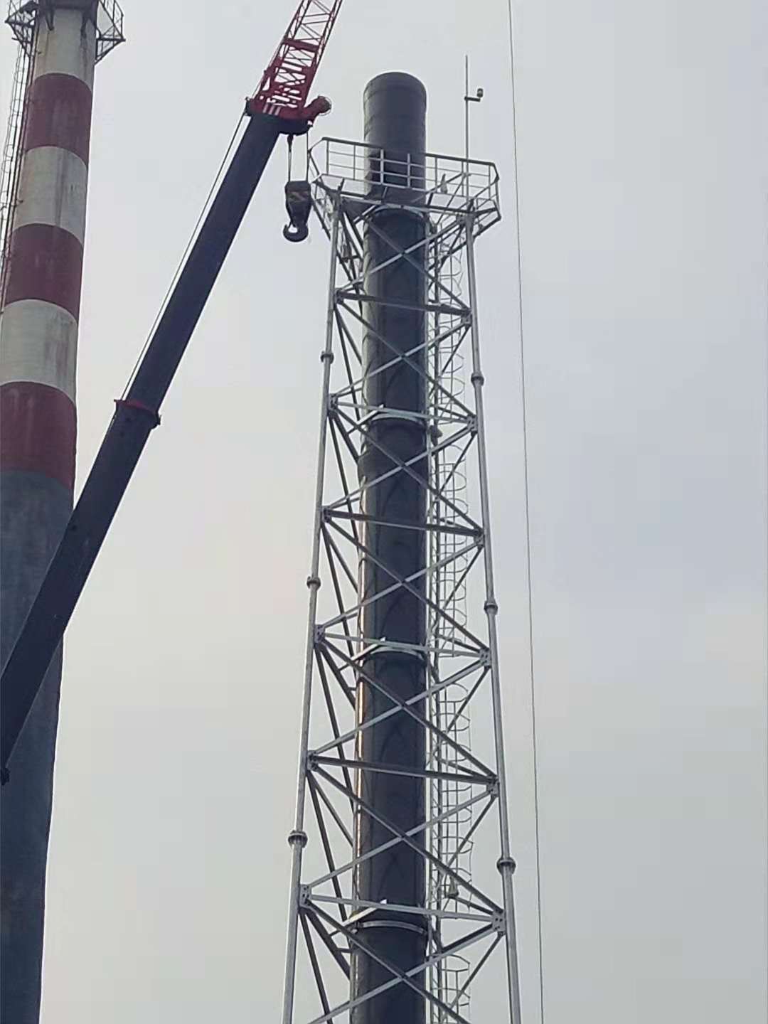 铁塔 环保烟囱保护铁塔