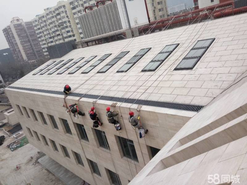 北京市北京吊板蜘蛛人、亮化安装、厂家