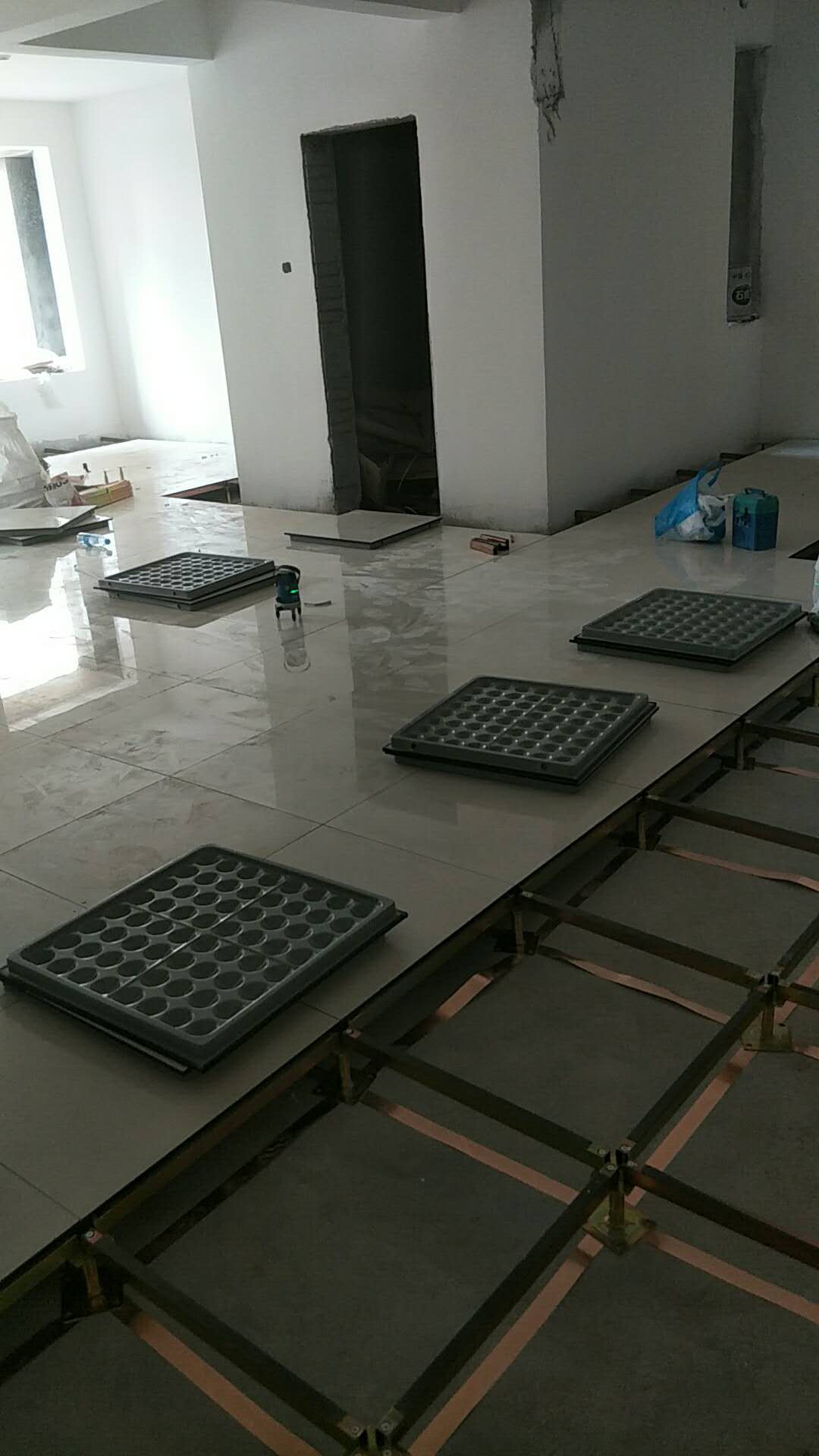 安阳陶瓷防静电地板 安阳地板厂家