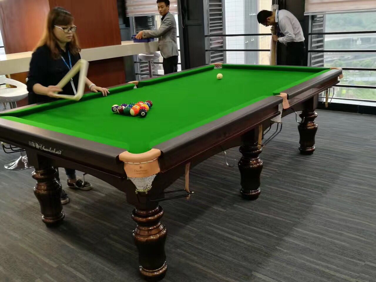 重庆台球桌专卖 黑八台球桌价格 台球桌厂家图片