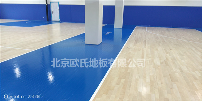 北京篮球场木地板价格 篮球馆木地板生产厂家