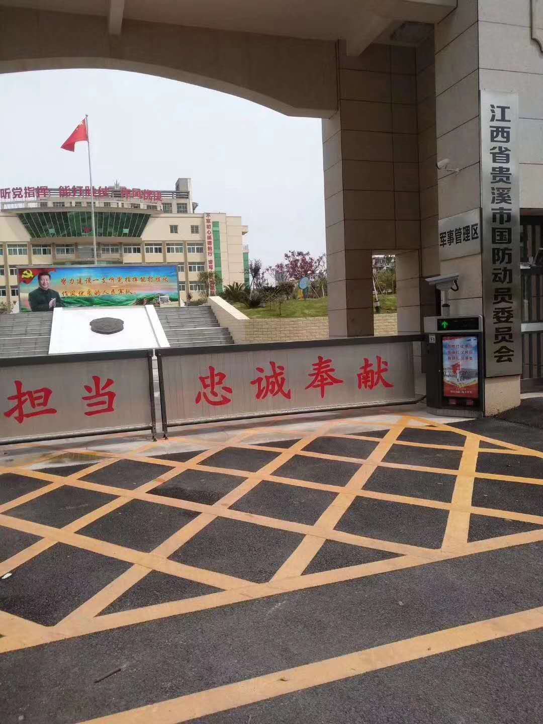 南昌市车牌识别一体机厂家江西智能停车场车牌识别一体机系统