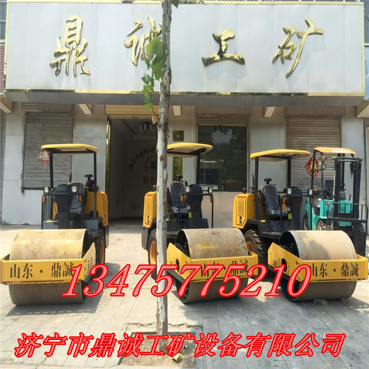 济宁市山东小型压路机双轮振动座驾压路机厂家