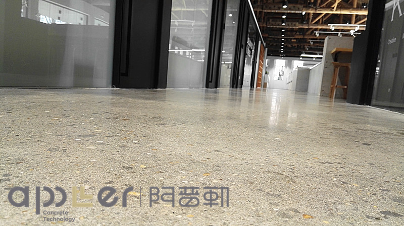 南京水泥基磨石地坪公司，阿普勒专业无机磨石图片
