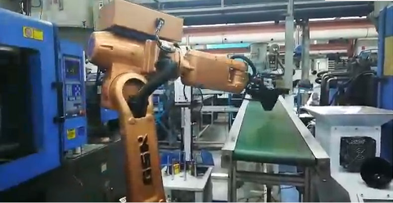 自动化冲床机器人，冲床机械手批发