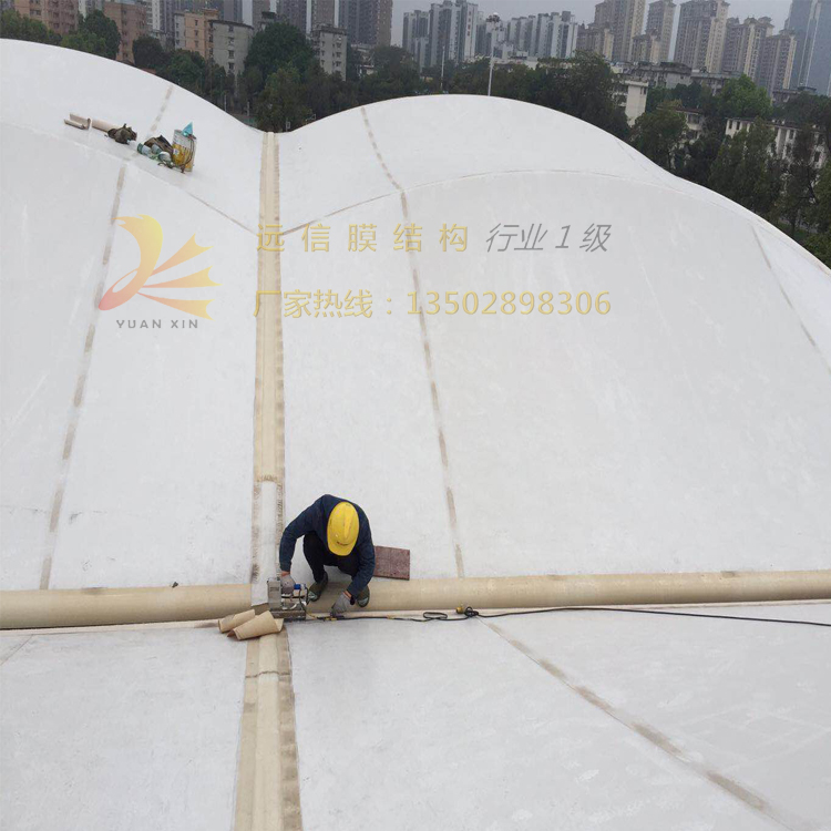 球场PTFE膜结构工程 风雨球场张拉膜遮阳膜结构安装 钢膜球场雨棚