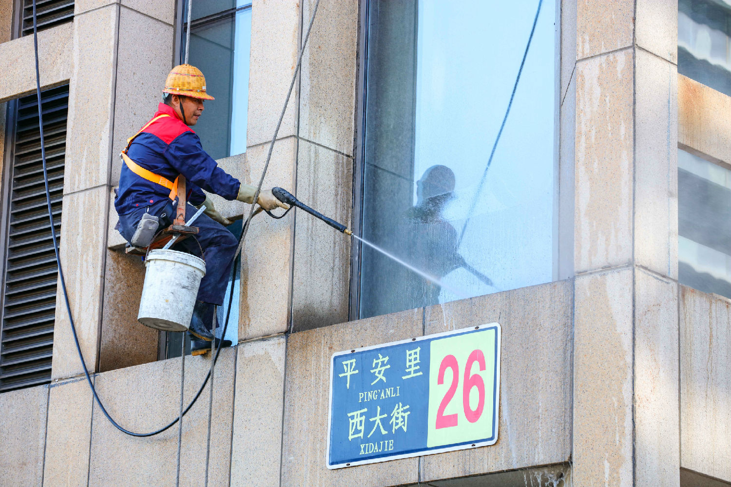 深圳市外墙清洗联系电话