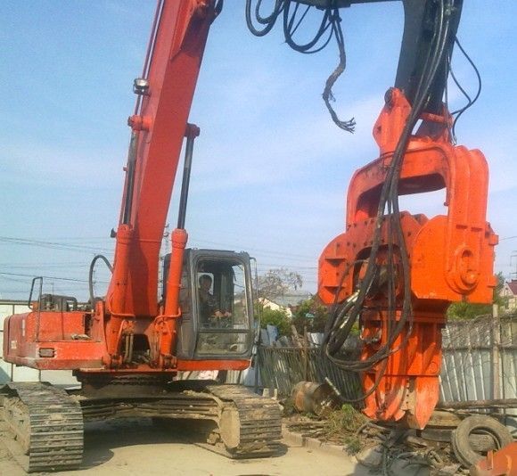 郑州XCG390挖掘机打桩臂改装行业