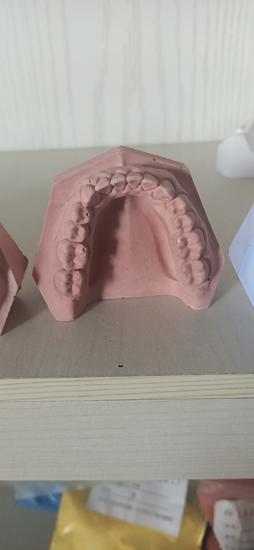 抚州牙科超硬石膏批发价格  牙科模型石膏专业生产厂家直销报价