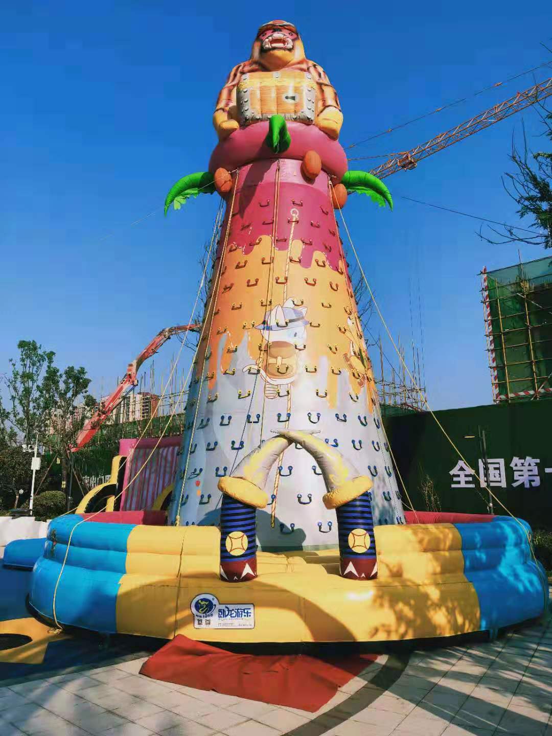 郑州租赁充气城堡儿童乐园 出租充气夺攀岩图片