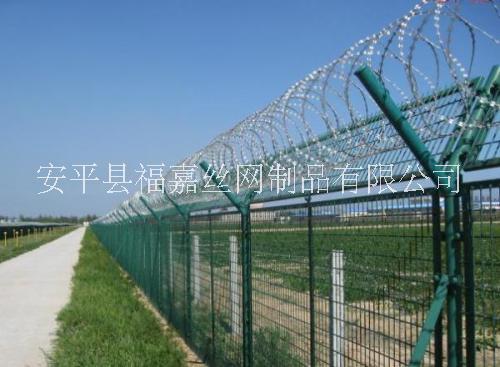 厂家供应 机场护栏网 Y型柱机场护栏网图片