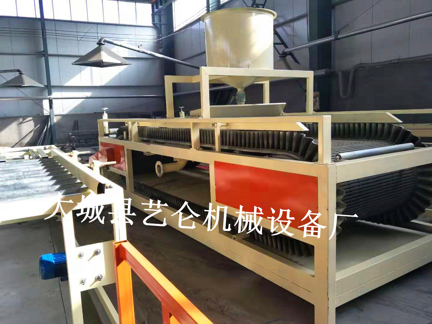 厂家供应硅质板设备硅质聚苯板成套生产线技术
