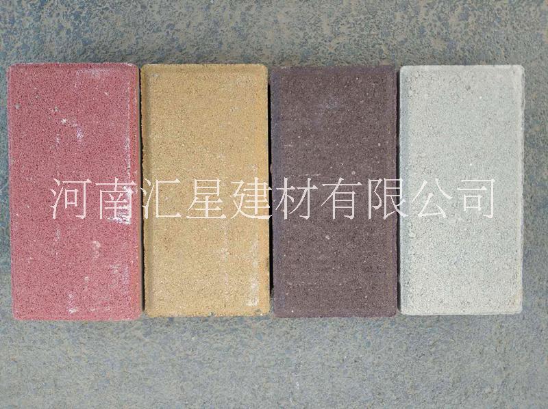 河南透水砖厂 郑州通体建菱砖 植草砖 订单生产图片
