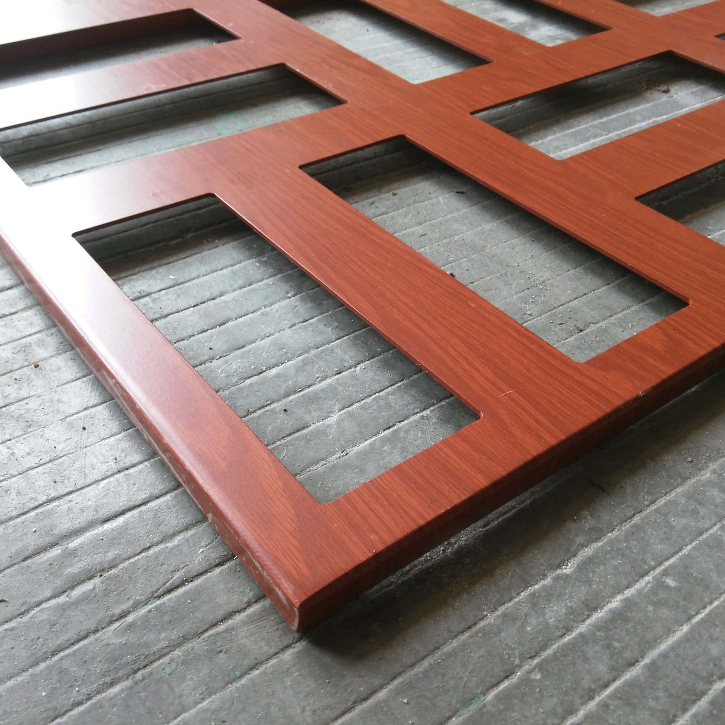 木纹雕花铝单板室内3毫米木纹雕花铝单板造型多变广东厂家定制加工
