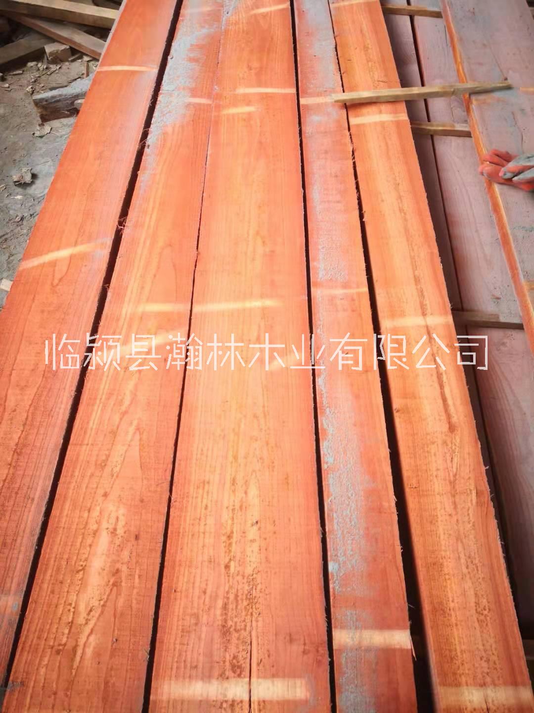 实木红椿木板材 蒸汽烘干热板材 压定型红椿木 实木家具材料 蒸汽烘干热红椿木板材图片