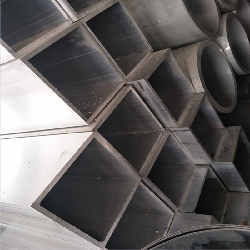方管铝型材-现货铝方管-定制铝方管-铝方管生产图片