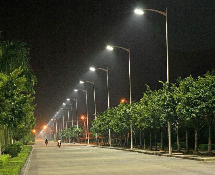 郑州市陕西西安LED道路灯厂家厂家陕西西安LED道路灯厂家高亮节能路灯厂家