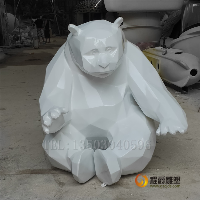 广州玻璃钢切面熊  玻璃钢抽象切面熊 卡通熊雕塑 定制厂家