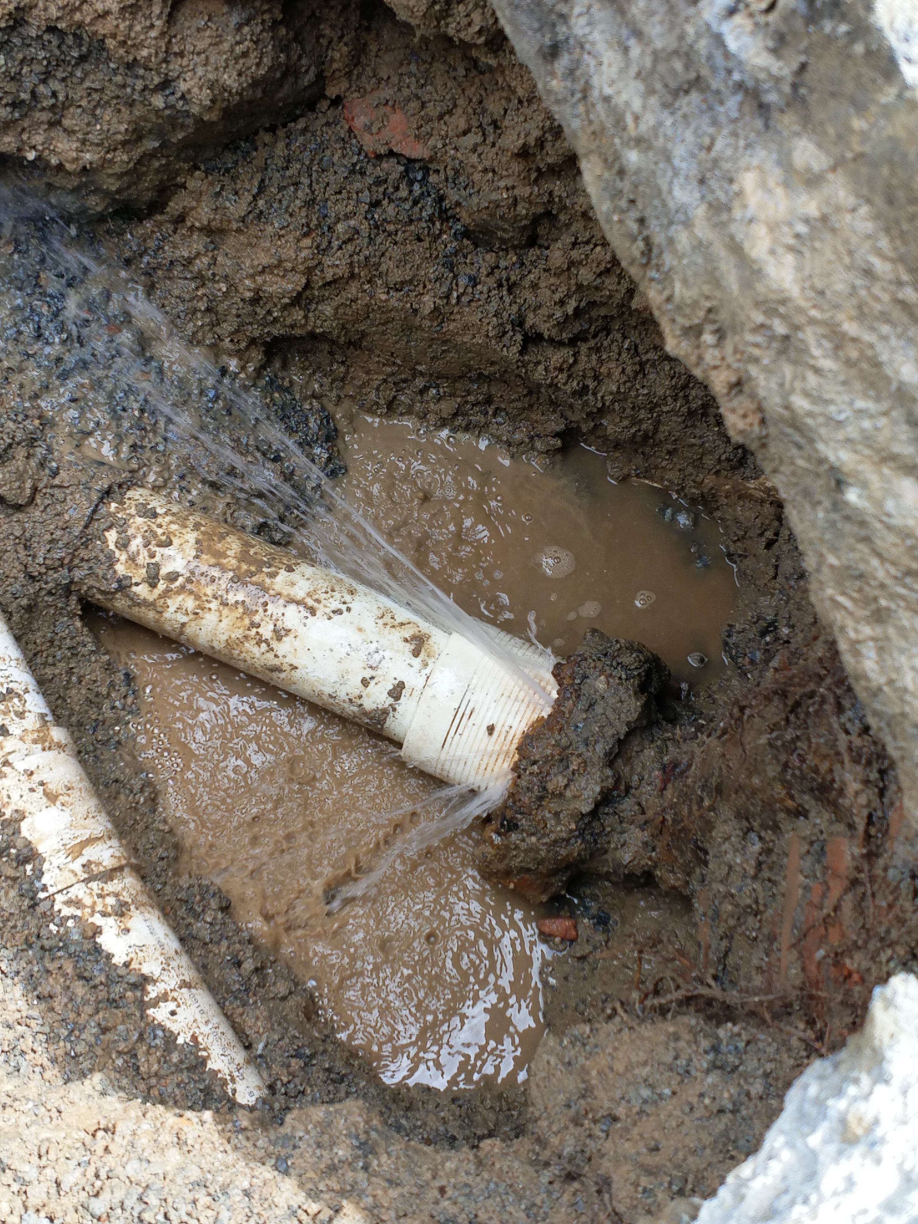 深圳市埋地管道漏水探测、管道漏水定点厂家埋地管道漏水探测、管道漏水定点