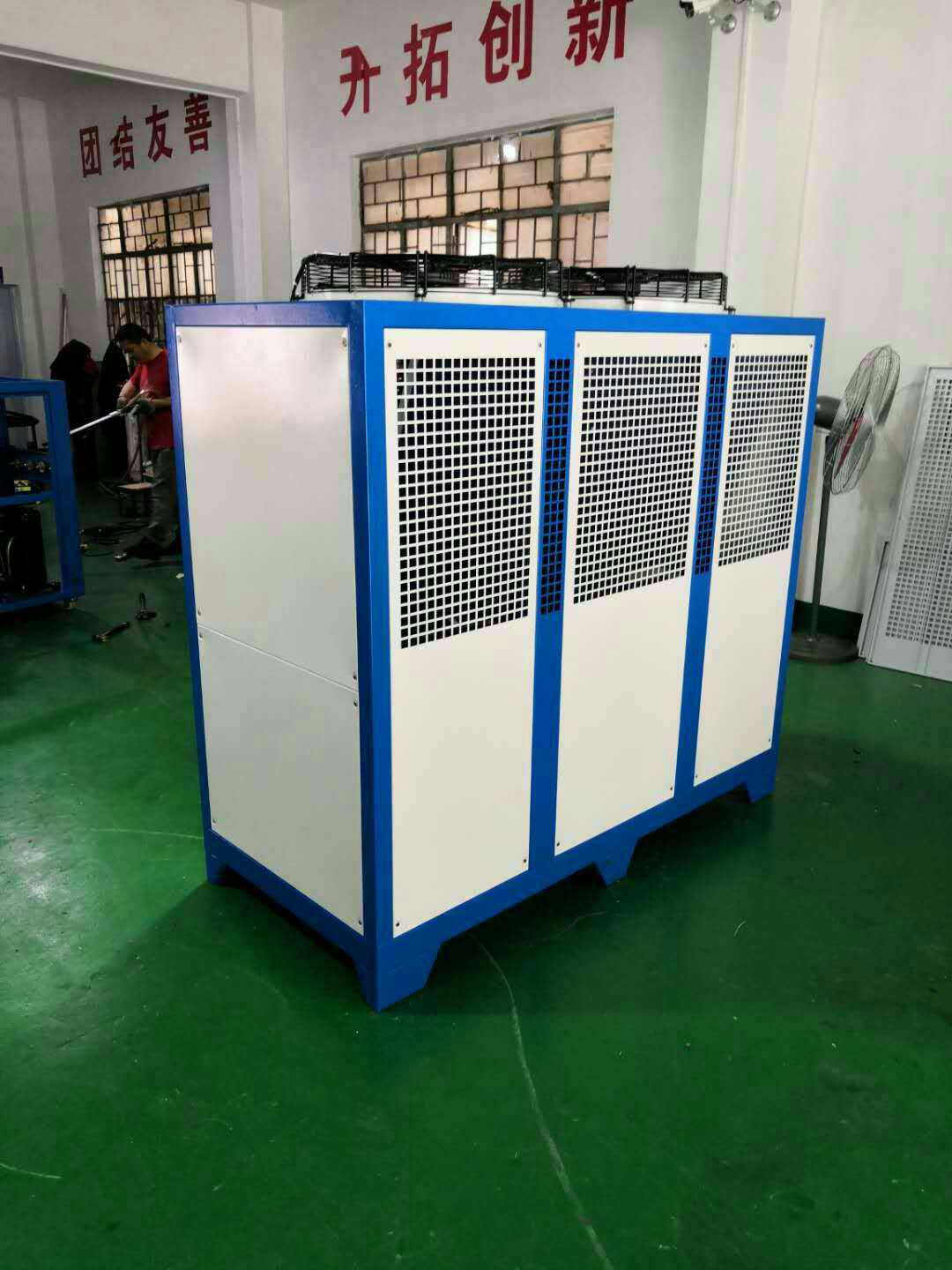 LYX-12S冷水机东莞冷水机厂家 LYX-12S冷水机低温耐酸碱氧化冷水机制冷机