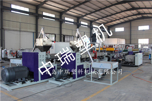 宁夏PP建筑模板生产线图片