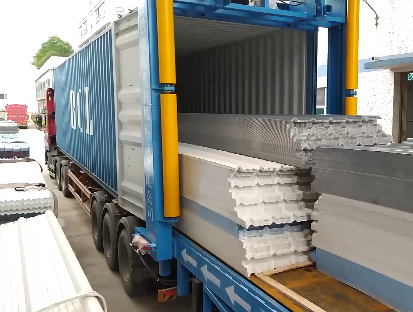 集装箱装货机集装箱装卸平台一次可装货30吨只需5分钟时间 集装箱装货机 集装箱装卸平台