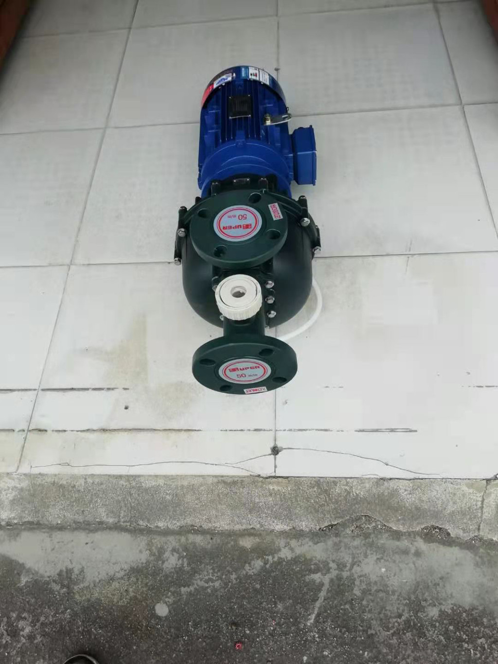 塑宝废水提升泵图片