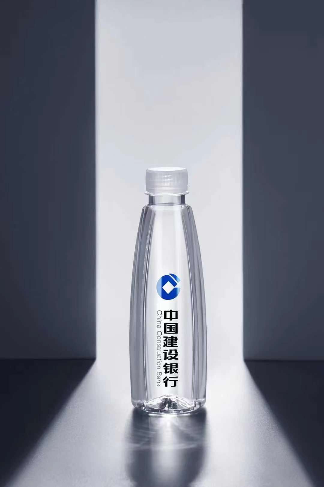 安徽芜湖瓶装水公司定制水信息 来电免费设计瓶装水标签图片