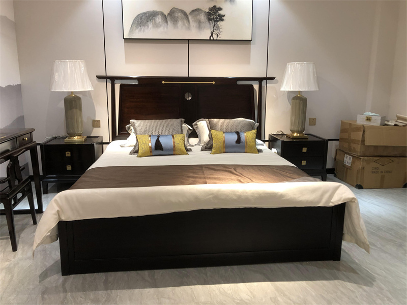 新中式红木双人床怎么选择？新中式红木大床厂家批发 卧室红木大床图片