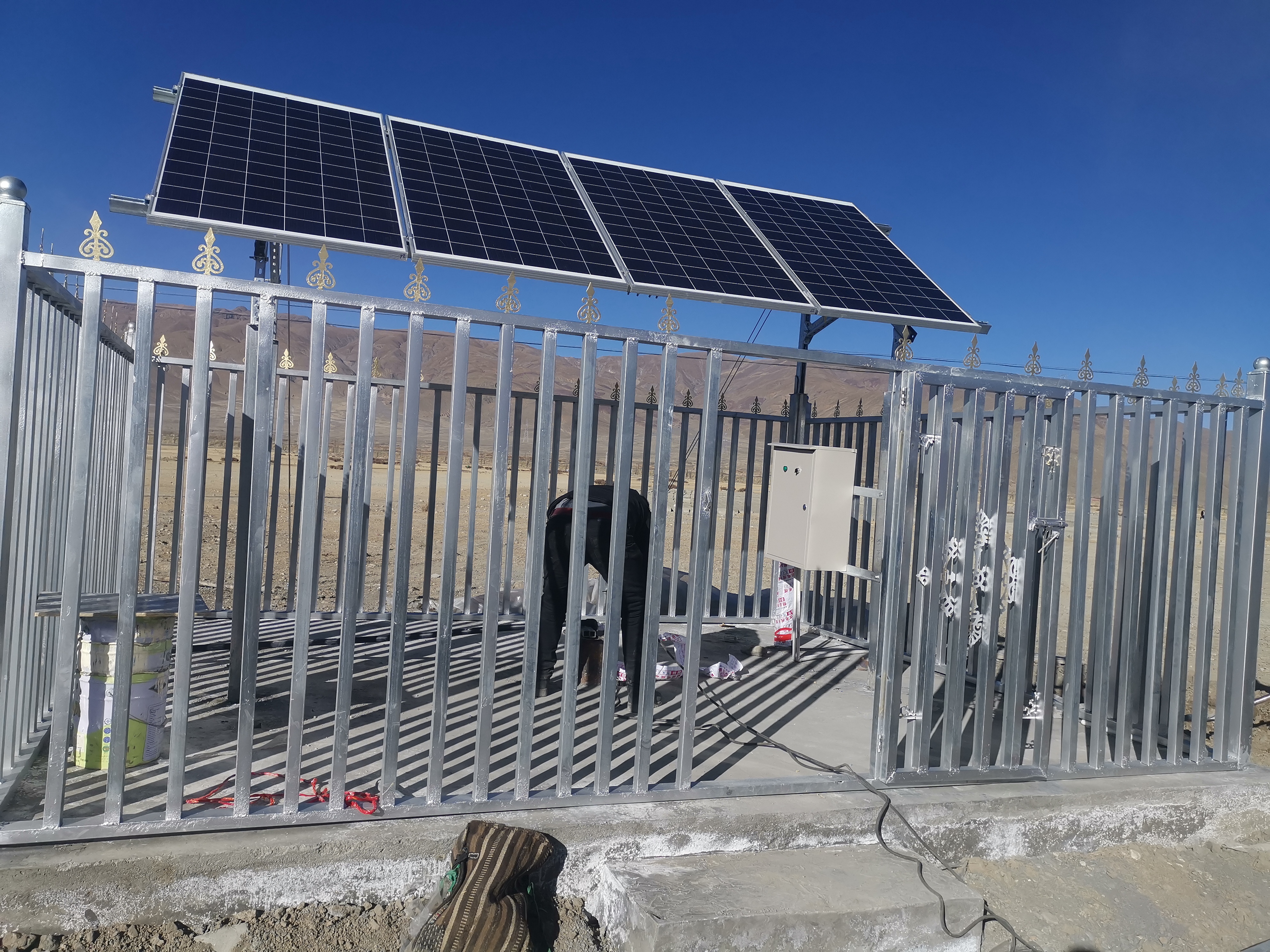 太阳能光伏水泵厂家报价  太阳能光伏水泵批发价格