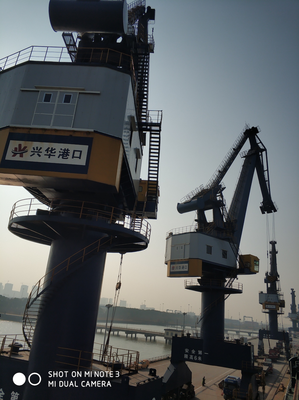长江船运价格，国内散货船运输公司，内河船运，散货船东