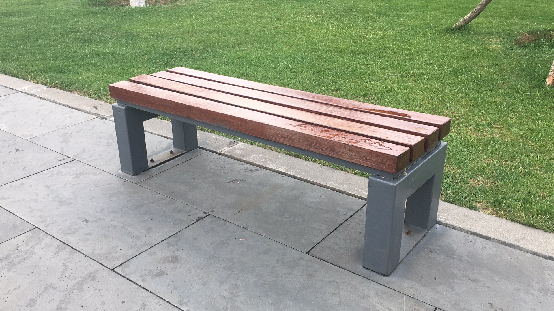 不锈钢户外公园椅 成品坐凳 防腐景观庭院长条凳 公共座椅图片
