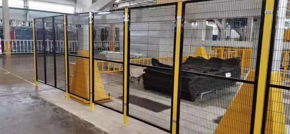 黄色车间隔离网 仓库移动隔离网 工厂车间隔断设备防护围栏
