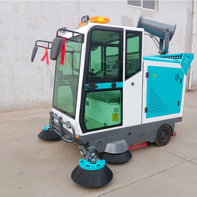 小型清扫车 驾驶扫地车 封闭式扫地车 小区物业环卫小型清洁扫地车
