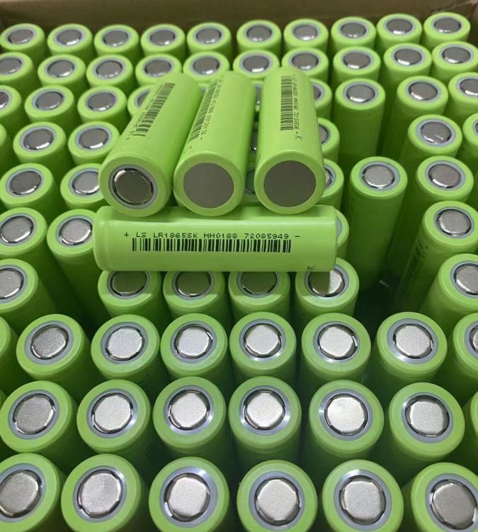 东莞回收圆柱形电池组 广东省专业回收电池生产厂家图片