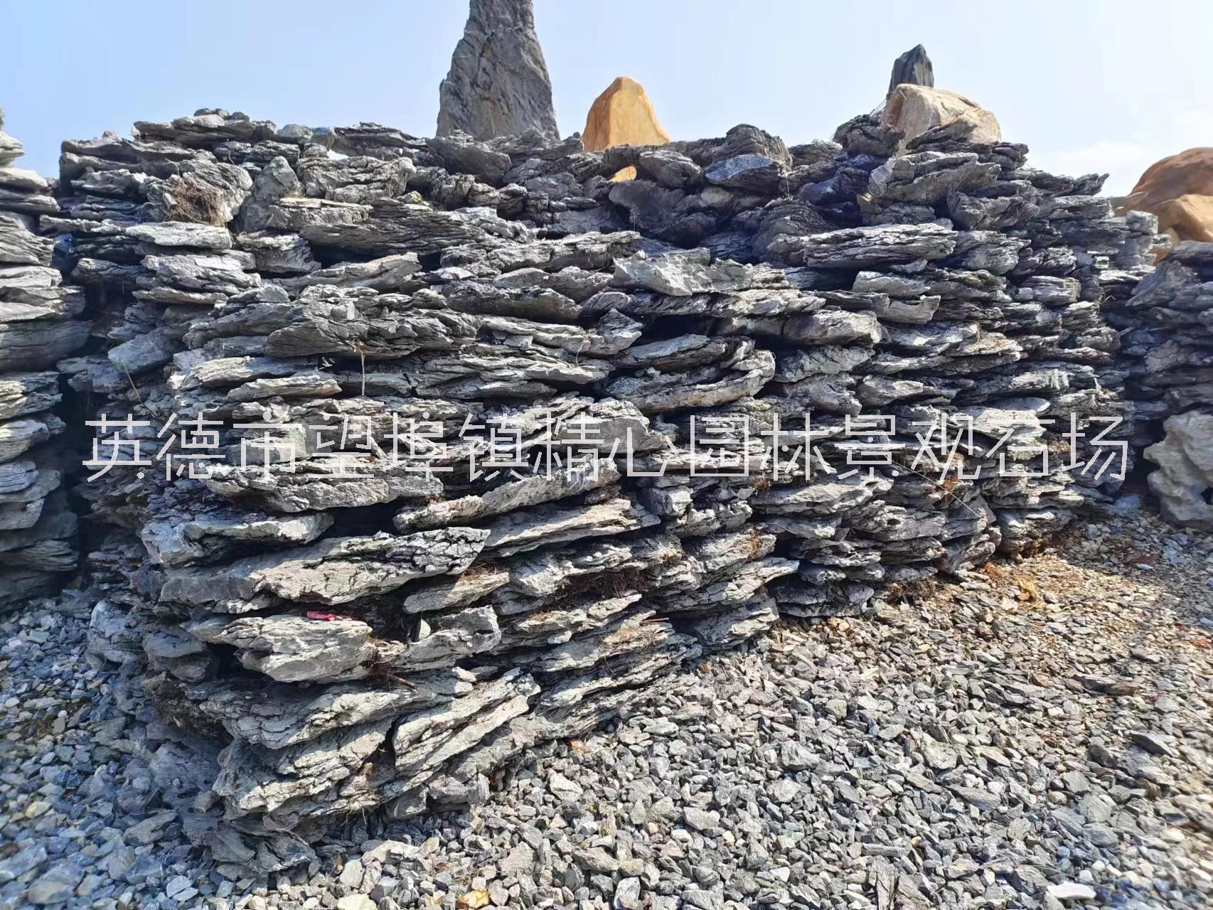 英石叠石出售100斤左右规格的主要运用假山驳岸工程中的常用石头批发零售