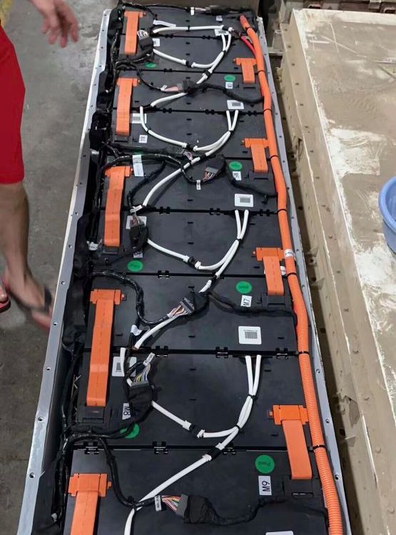惠州锂电池回收商电话 专业锂电池回收价格  珠三角上门回收服务   锂电池回收图片
