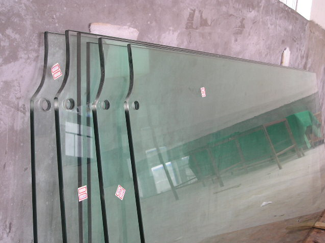 钢化玻璃四川钢化玻璃，提供加工定制