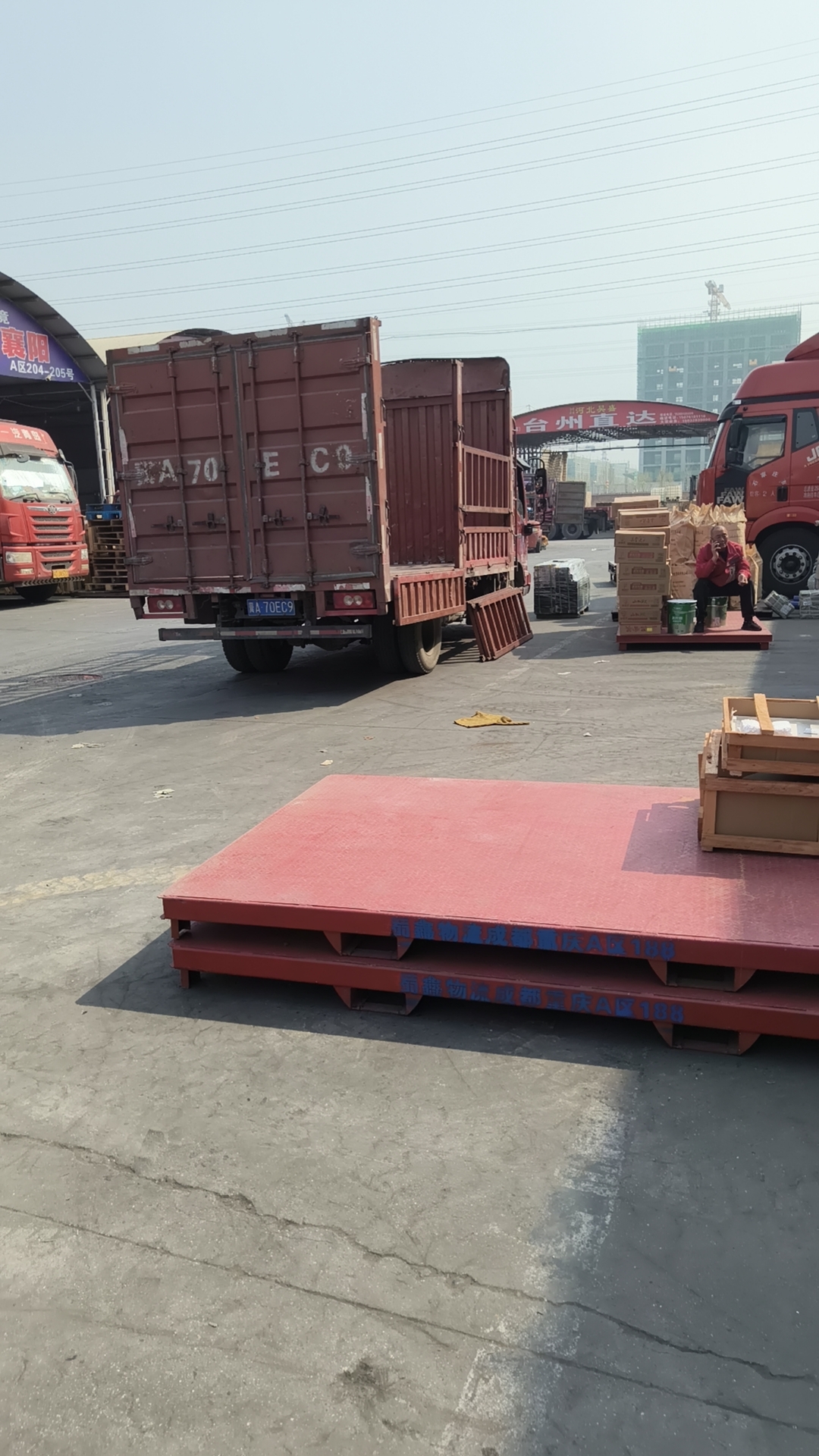 天津东丽区至上海危险品专线  长短途搬家 整车零担  冷藏品货运全国各地   天津到上海大件物流