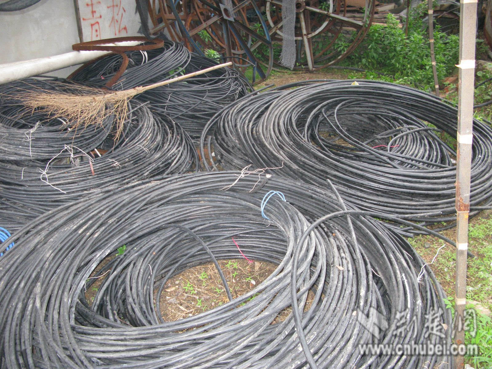 佛山回收电缆 厂房电缆回收图片